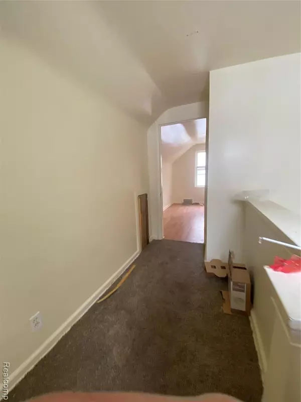 Detroit, MI 48228,7285 Mansfield Street