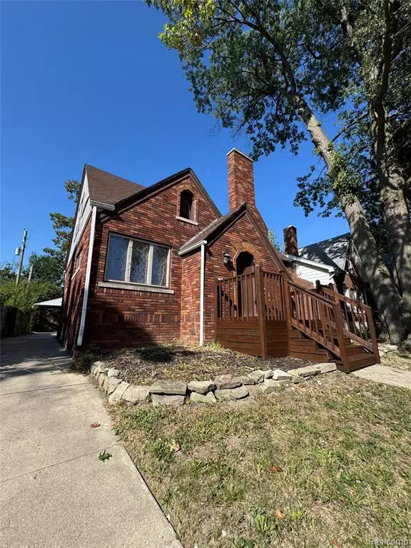 5215 Buckingham Avenue, Detroit, MI 48224