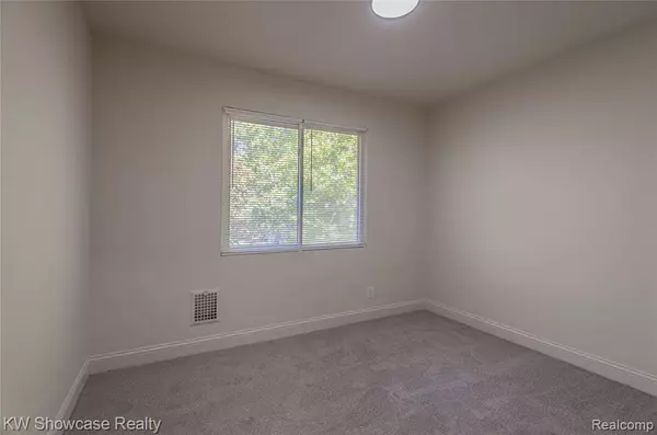 Detroit, MI 48204,5125 Whitfield Street