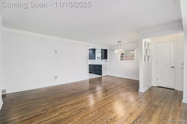 Royal Oak, MI 48073,1404 Woodlawn Avenue