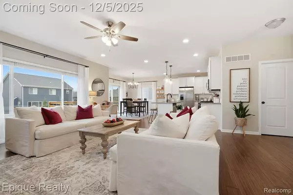 Holly, MI 48442,2153 Rolling Hills Drive