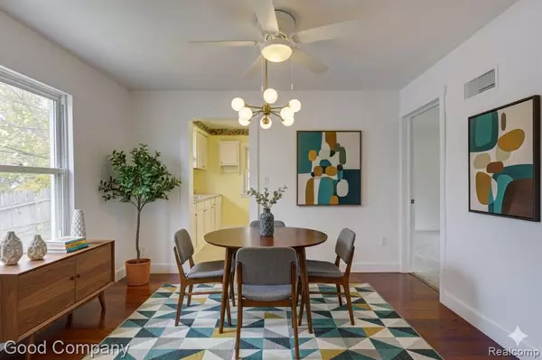 Hazel Park, MI 48030,720 E Granet Avenue