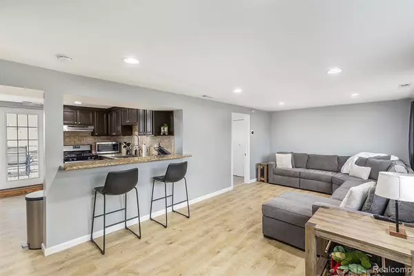 Sterling Heights, MI 48313,43752 Goldberg Drive