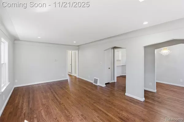 Grosse Pointe Woods, MI 48236,1781 Brys Drive