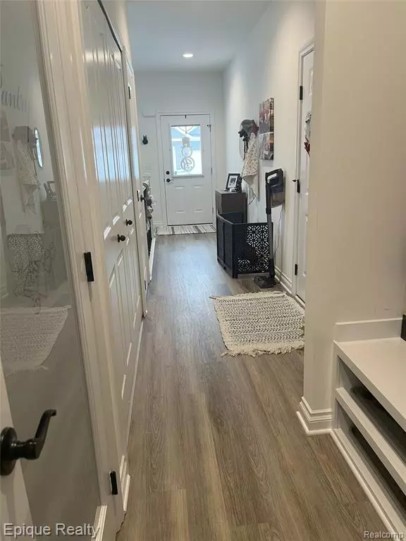 Chesterfield, MI 48047,27651 Mary Jane E Lane