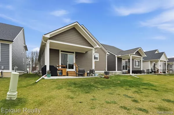 Chesterfield, MI 48047,27651 Mary Jane E Lane