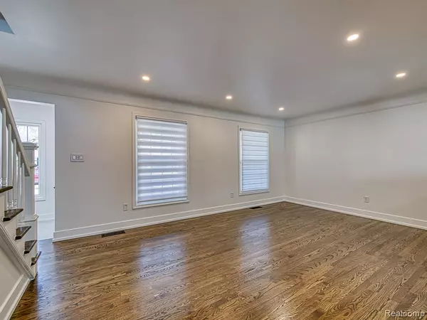 Trenton, MI 48183,1790 Evergreen Street