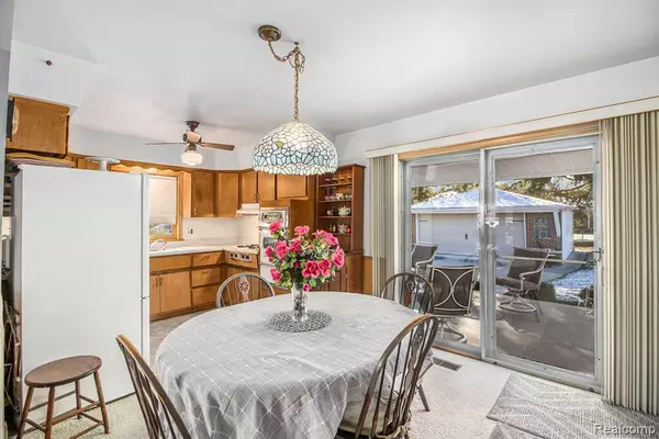 Livonia, MI 48152,29507 Mark Lane