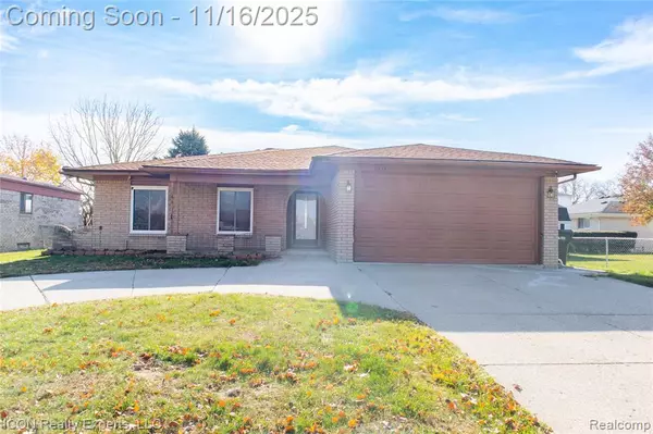 2238 Nadine Drive, Sterling Heights, MI 48310