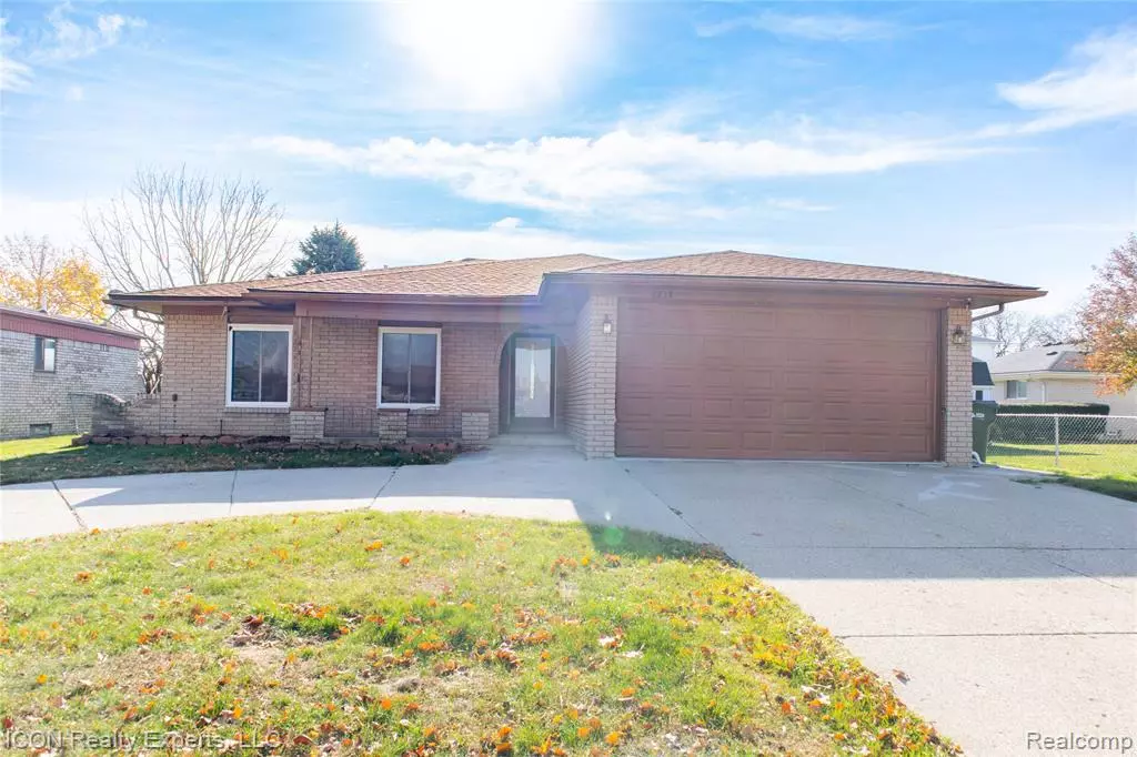 Sterling Heights, MI 48310,2238 Nadine Drive