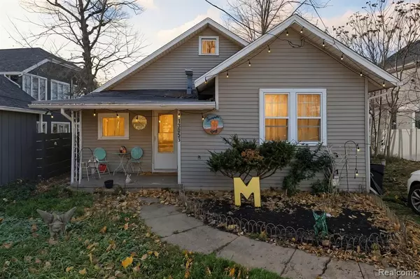 13056 Cussewago Drive, Fenton, MI 48430