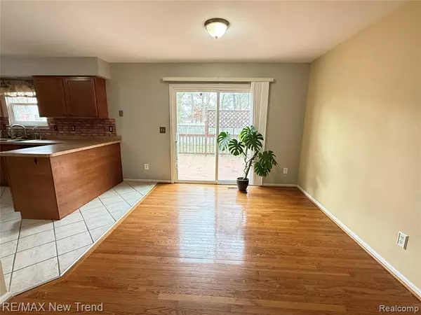 West Bloomfield, MI 48323,4030 Circle Boulevard