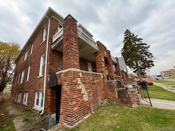 Detroit, MI 48205,14422 Maddelein Street