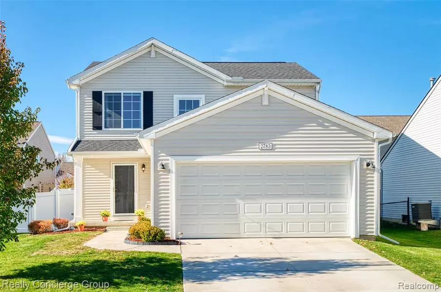 2783 Au Gres River Drive, Fowlerville, MI 48836