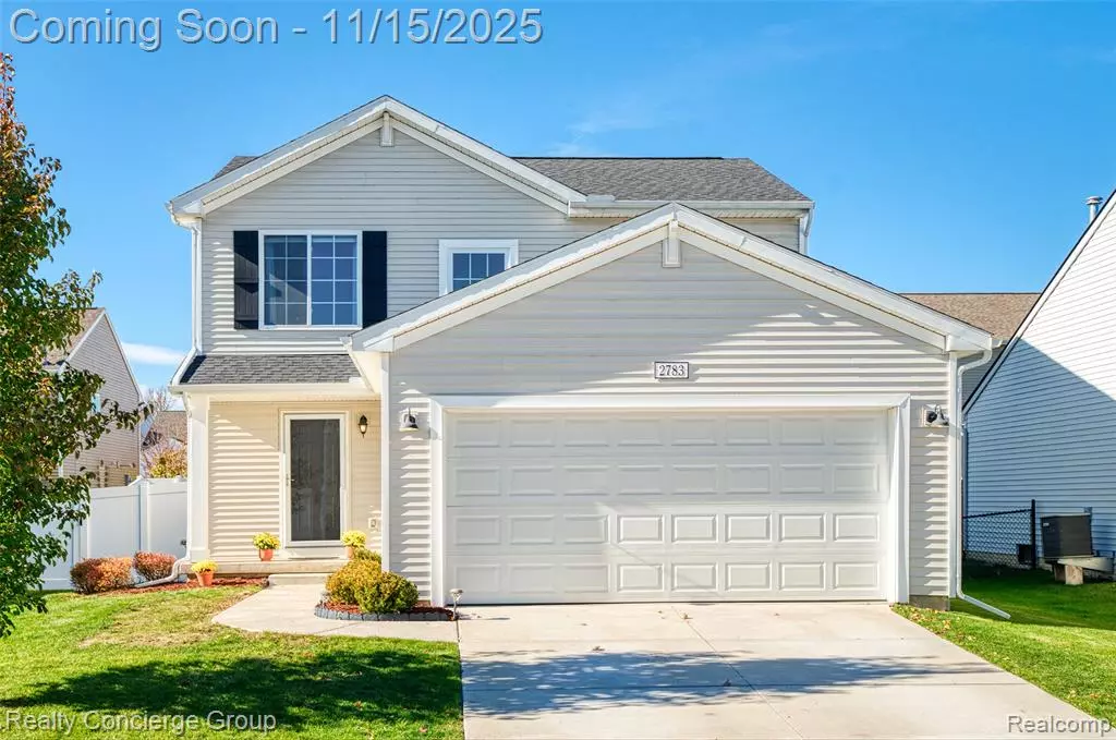 Fowlerville, MI 48836,2783 Au Gres River Drive