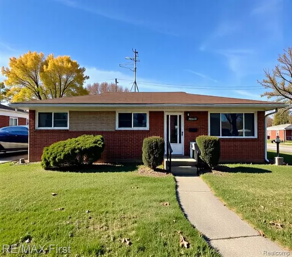 24307 Teppert Avenue, Eastpointe, MI 48021