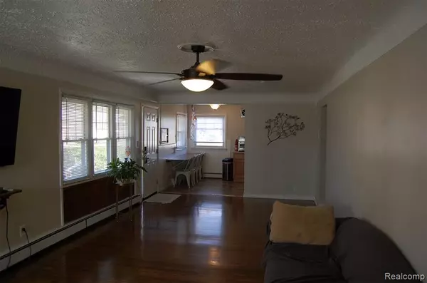 Wyandotte, MI 48192,3505 16th Street