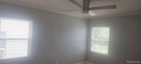 Detroit, MI 48221,16125 Linwood Street