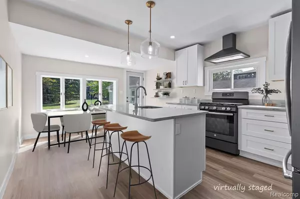 Chelsea, MI 48118,675 W Middle Street