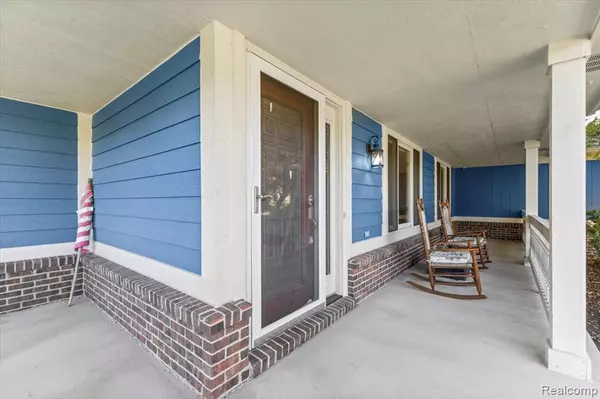 Clarkston, MI 48348,9755 Forest Ridge Drive