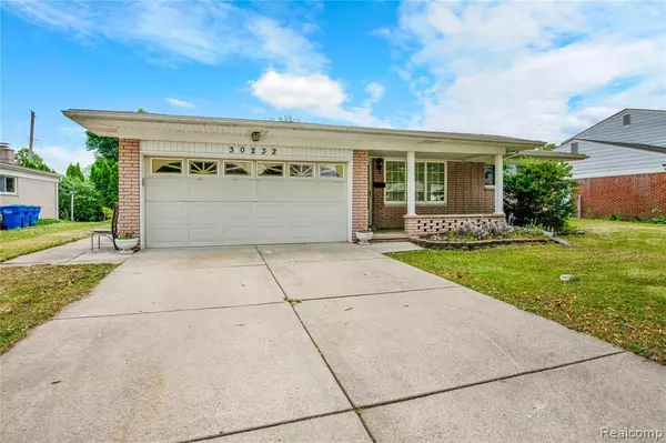 Warren, MI 48092,30232 Austin Drive