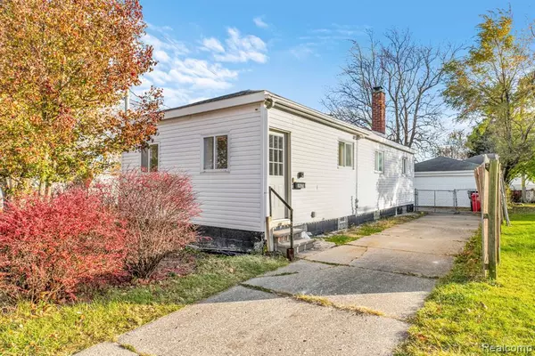 Roseville, MI 48066,19178 Meier Street