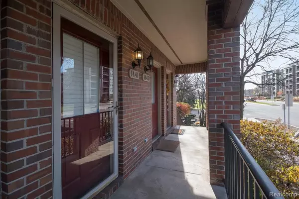 Royal Oak, MI 48067,1441 S Main Street