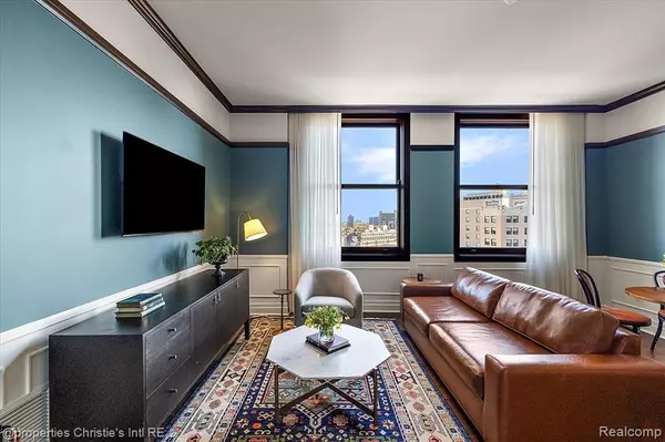 Detroit, MI 48226,1 Park Avenue