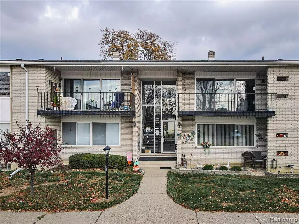 Warren, MI 48093,8497 Kennedy Circle