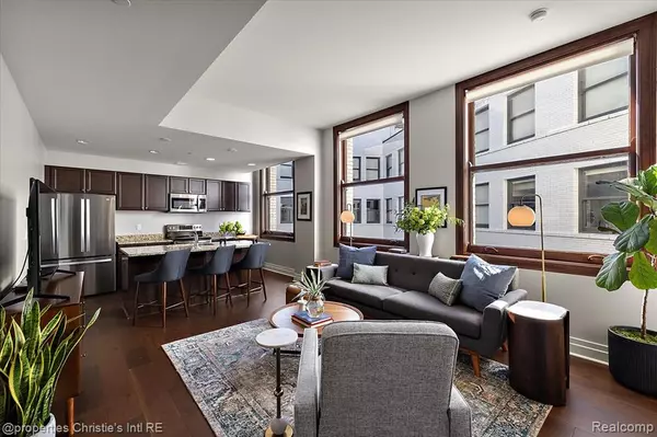 Detroit, MI 48226,1 Park Avenue