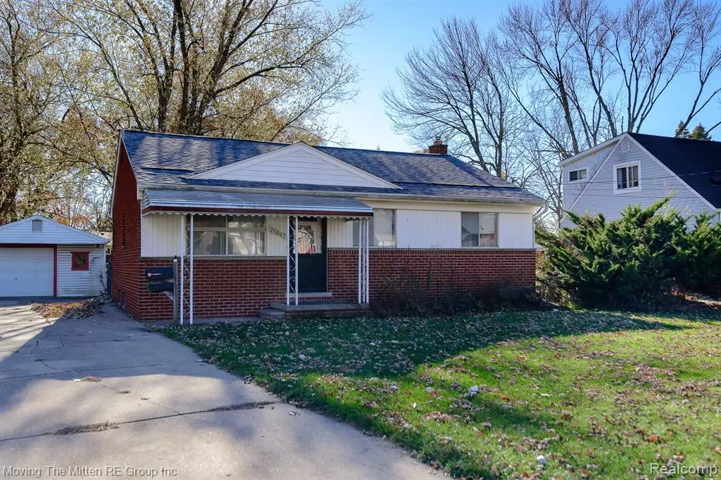 Dearborn Heights, MI 48125,25047 Pennie Street