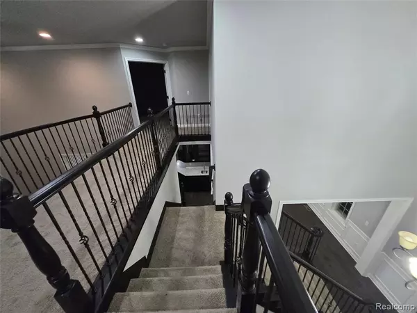 Macomb, MI 48042,15342 Amberfield Drive