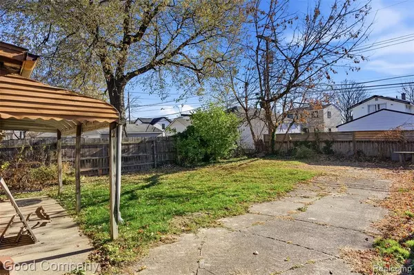 Birmingham, MI 48009,1308 E Lincoln Street