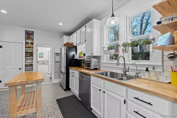 Brighton, MI 48116,116 Leith Street