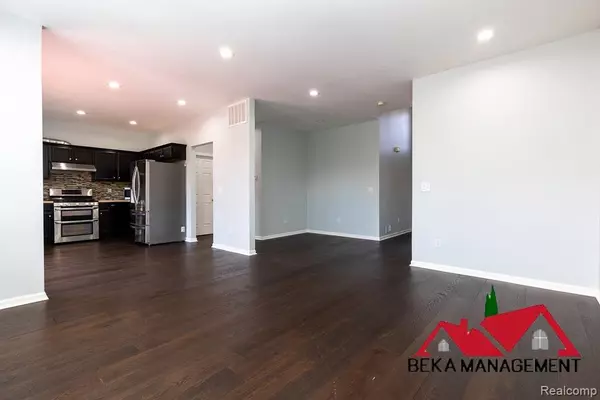 Canton, MI 48188,2098 Preserve E Circle