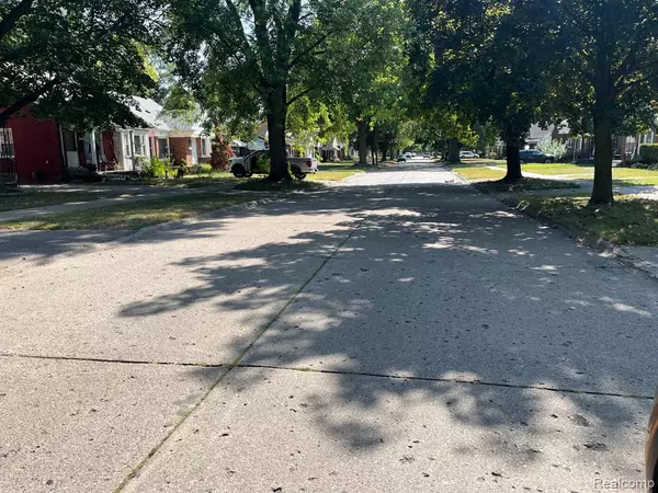 Redford, MI 48239,11386 Grayfield