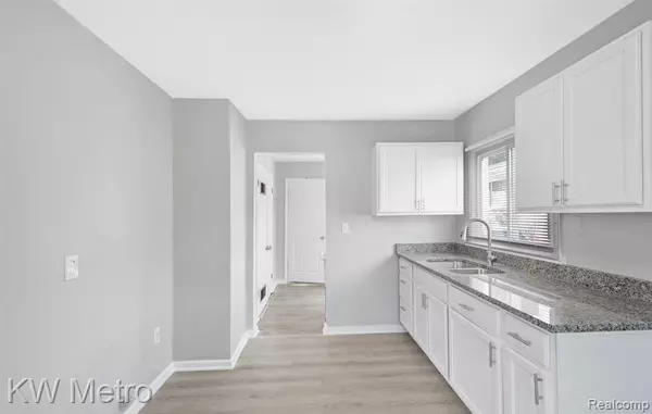 Detroit, MI 48221,20145 Kentucky Street