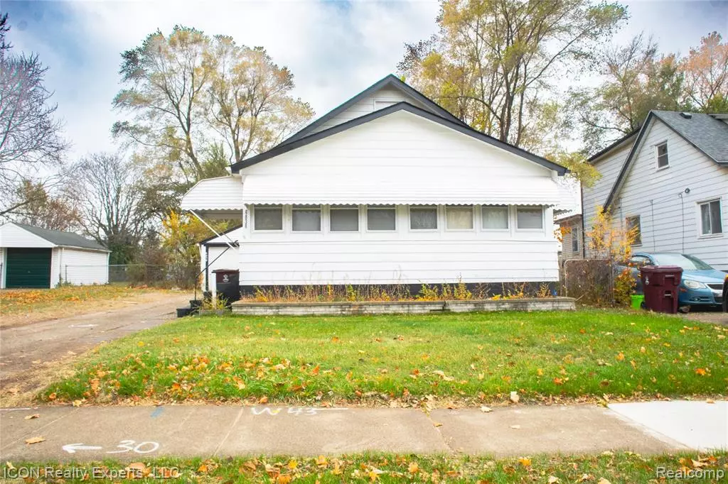 Center Line, MI 48015,6838 Braun