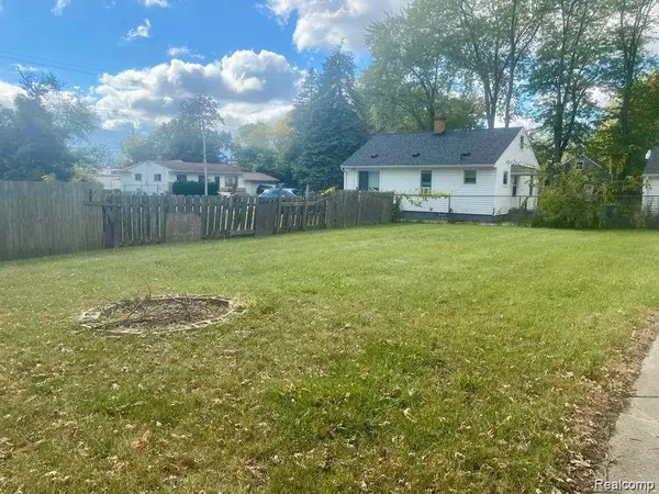 Flint, MI 48504,1159 Sutton Avenue