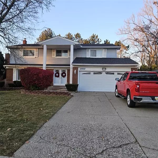 17140 New Jersey Street, Southfield, MI 48075