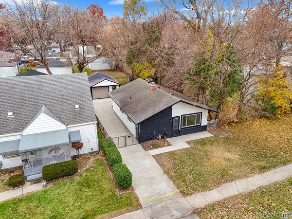 Dearborn Heights, MI 48125,25492 Powers Avenue