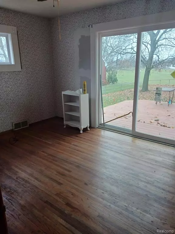 682 Budlong Street, Adrian, MI 49221