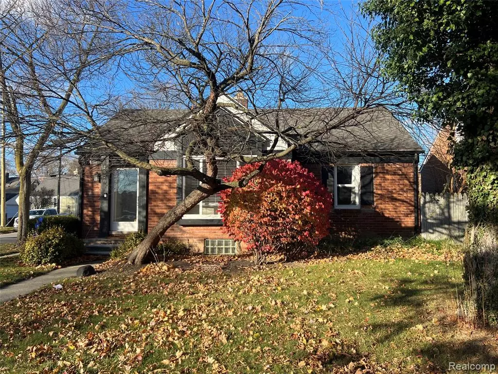 Birmingham, MI 48009,1678 N Taunton Road