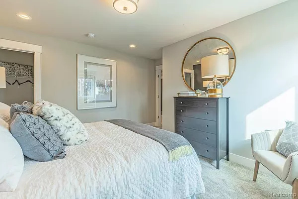 South Lyon, MI 48178,21008 Campolina Drive