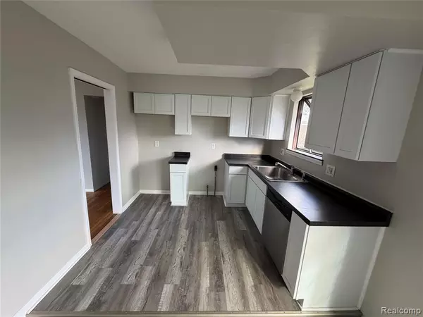 Westland, MI 48186,147 S Carlson Street