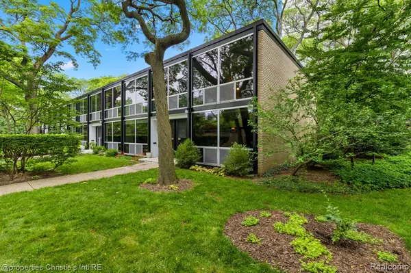 Detroit, MI 48207,1351 Nicolet Place