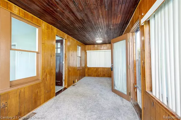 Roseville, MI 48066,26361 Parkington Street