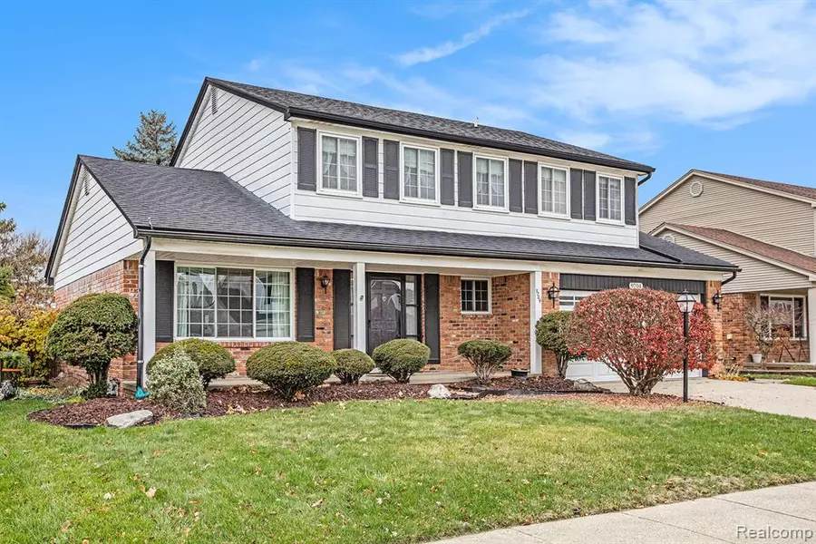 9704 Sil Street, Taylor, MI 48180