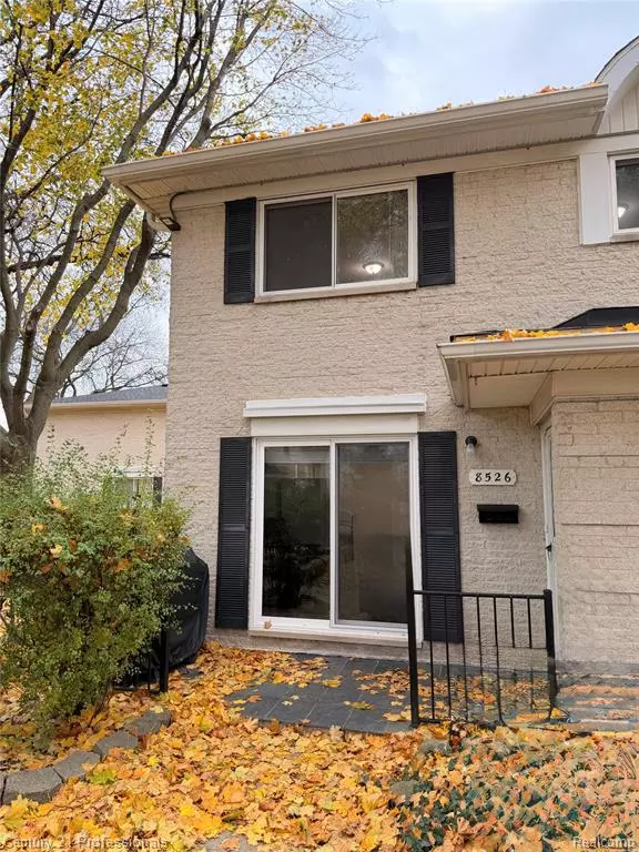 8526 Hampshire Drive, Sterling Heights, MI 48313