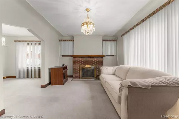 Dearborn, MI 48126,4875 Maple Street